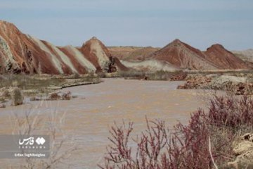 Los desiertos iraníes se están convirtiendo en ríos después de que los principales sistemas de "radar" estadounidenses han sido destruidos por Irán

La ingeniería del clima falló y el proyecto de geoingeniería fue expuesto.