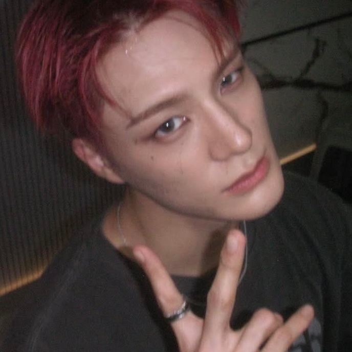 BERMUARA. tweet media