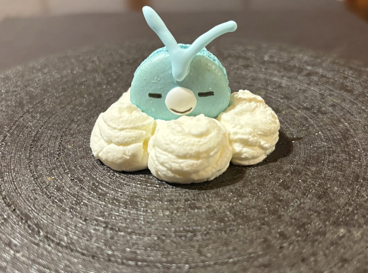 チルするチルットのマカロン