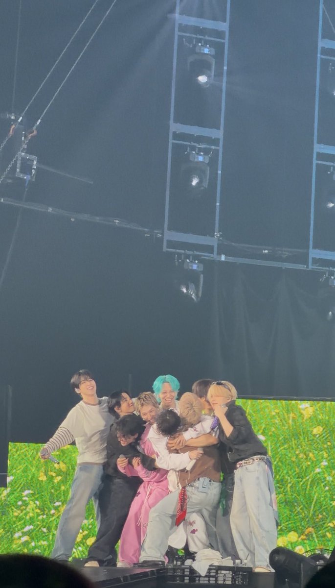 たんむじ tweet media