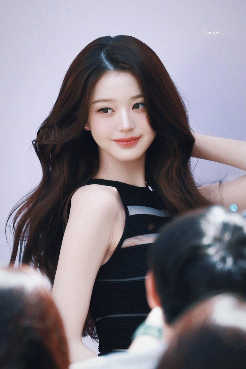𝑺𝒕𝒓𝒂𝒘𝒃𝒂𝒃𝒃𝒊𝒆🍓 tweet media