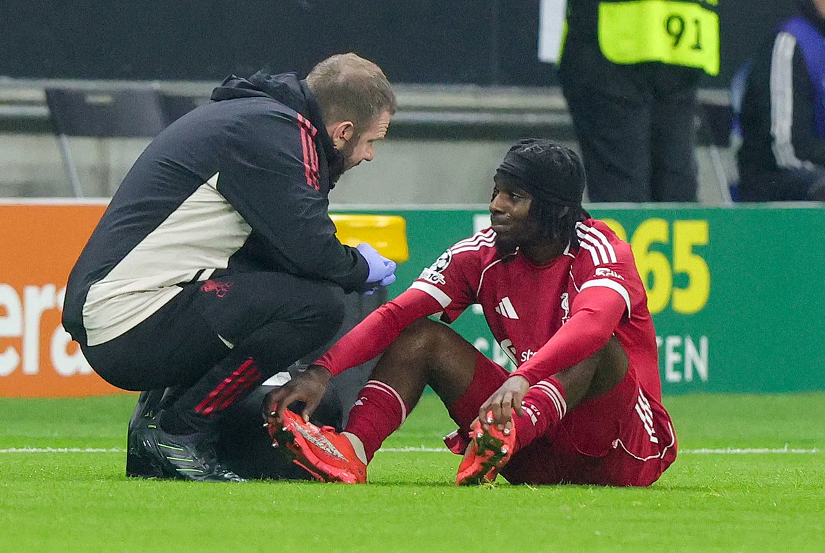 Anfield Edition | æ tweet media