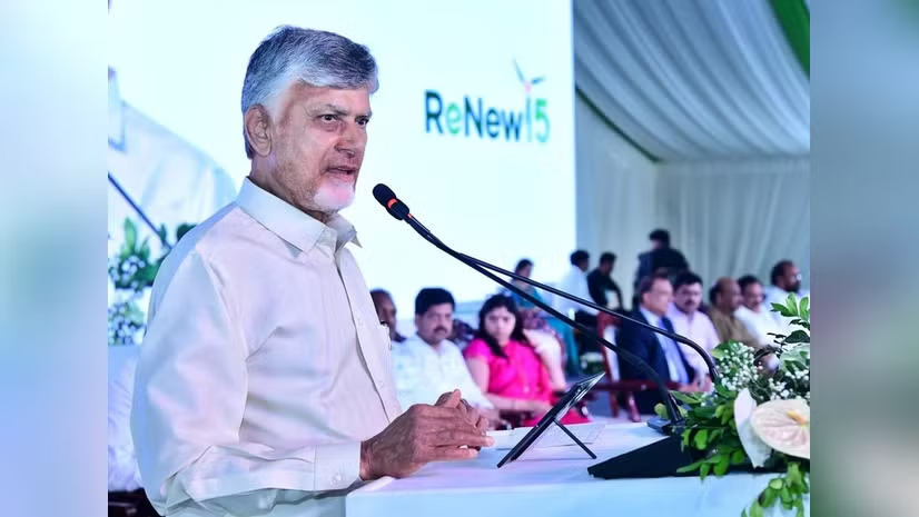 bsindia's tweet image. #ReNew's 6.5 GW solar ingot-wafer facility in #AndhraPradesh aims to localise #supplychains, cut import dependence and support the state's ambition to emerge as India's 'Silicon Coast'

Read more: mybs.in/2g5TAD3 | @shinejac