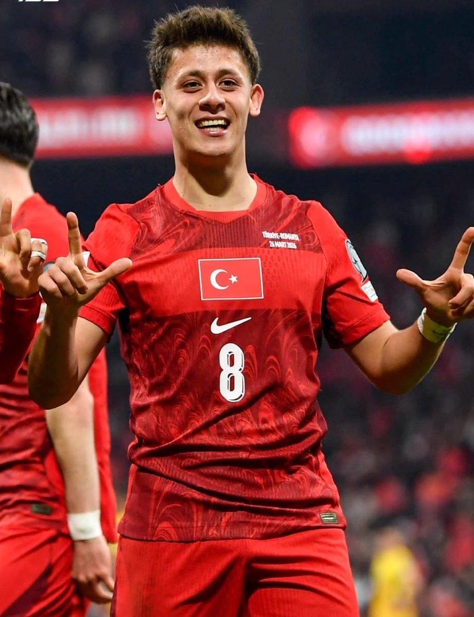 ManuelJr tweet media