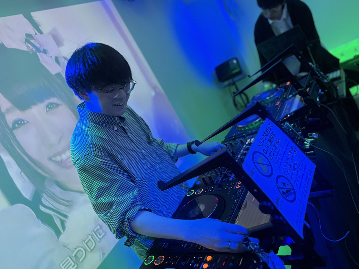 ふかたけ tweet media