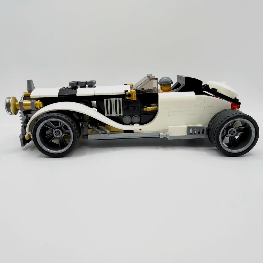 lgmbricks's tweet image. Lego Custom Cars

Credit
👉Instagram | paulielego
Please Follow...
.
.
Please follow for new sets and news.
👉 instagram.com/lgm.bricks

#lego #custom #cars #moc #hotrod #musclecar