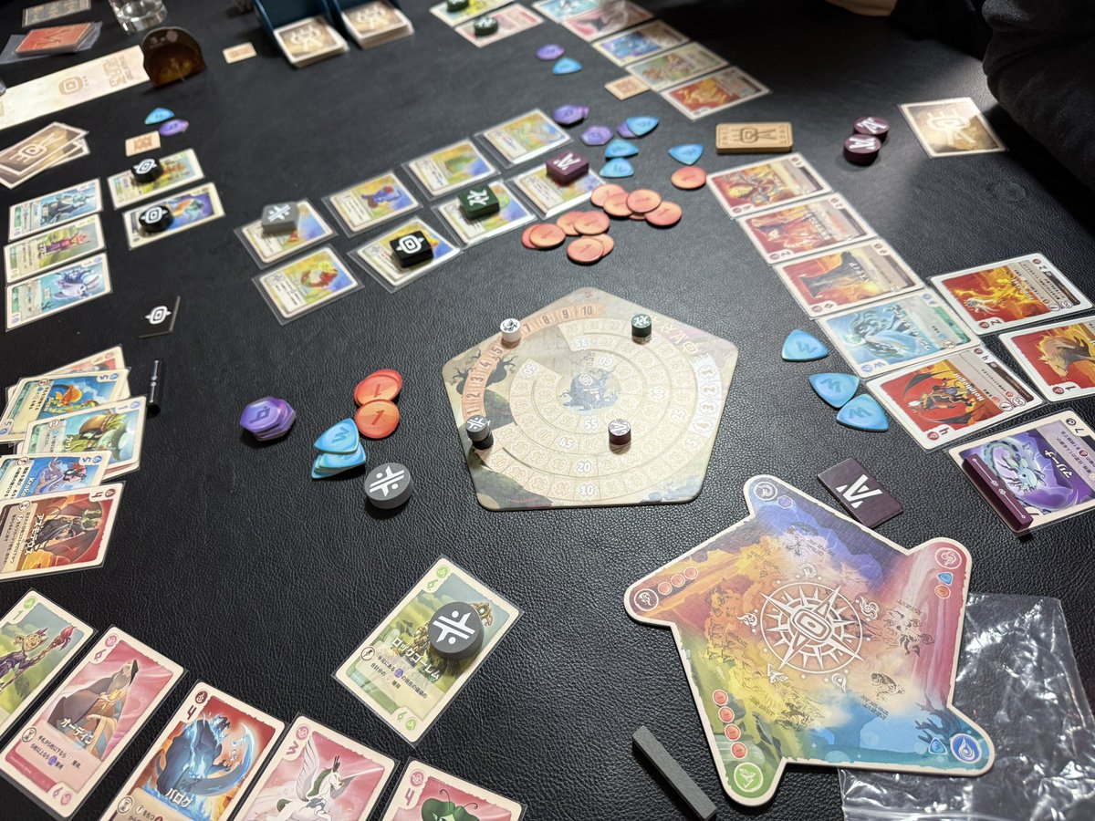 boardgame_guild's tweet photo. 4/25(土)は12時間ボドゲ会💡
最大12時間遊べます！

◾︎スケジュール/参加費
前半：10:00〜16:00 / 1,000円
後半：16:00〜22:00 / 1,000円
※両部参加大歓迎😊

◾︎会場
都営三田線 御成門駅すぐ

ボドゲ持込み大歓迎🙌
重ゲーも歓迎🙆‍♀️
詳細、申込は以下よりお願いします😊
https://t.co/1DQ5uTmmaU https://t.co/plBdUdWFyH