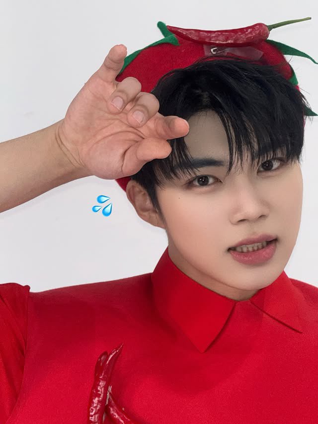 jebidoublelove's tweet photo. 260423 🧸 [ZEROBASEONE Instagram]

🌶️🔥🥵 https://t.co/UMAFP8PYBK