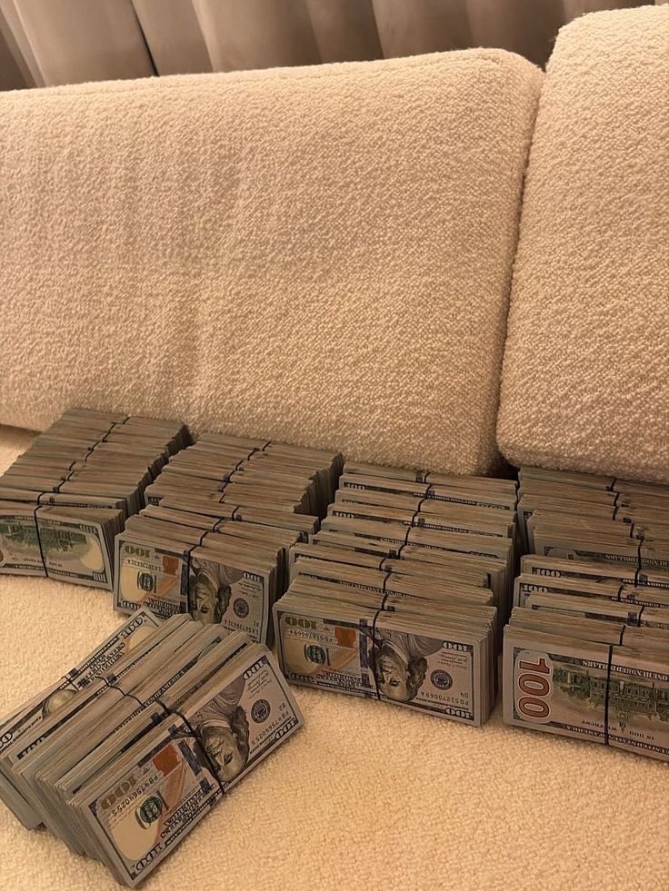 Bands💰 tweet media