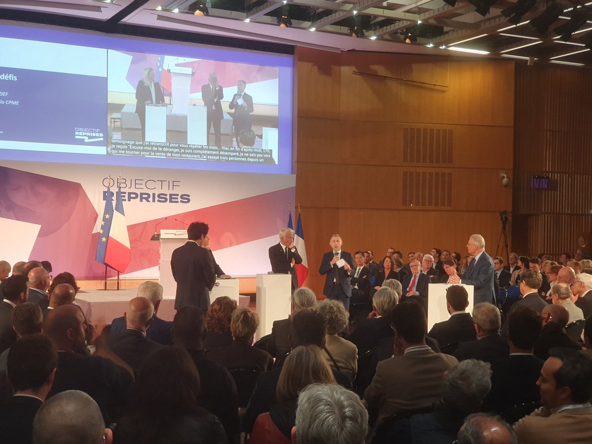 eaegnell's tweet image. Beaucoup de monde ce matin pour parler #transmission à Bercy.