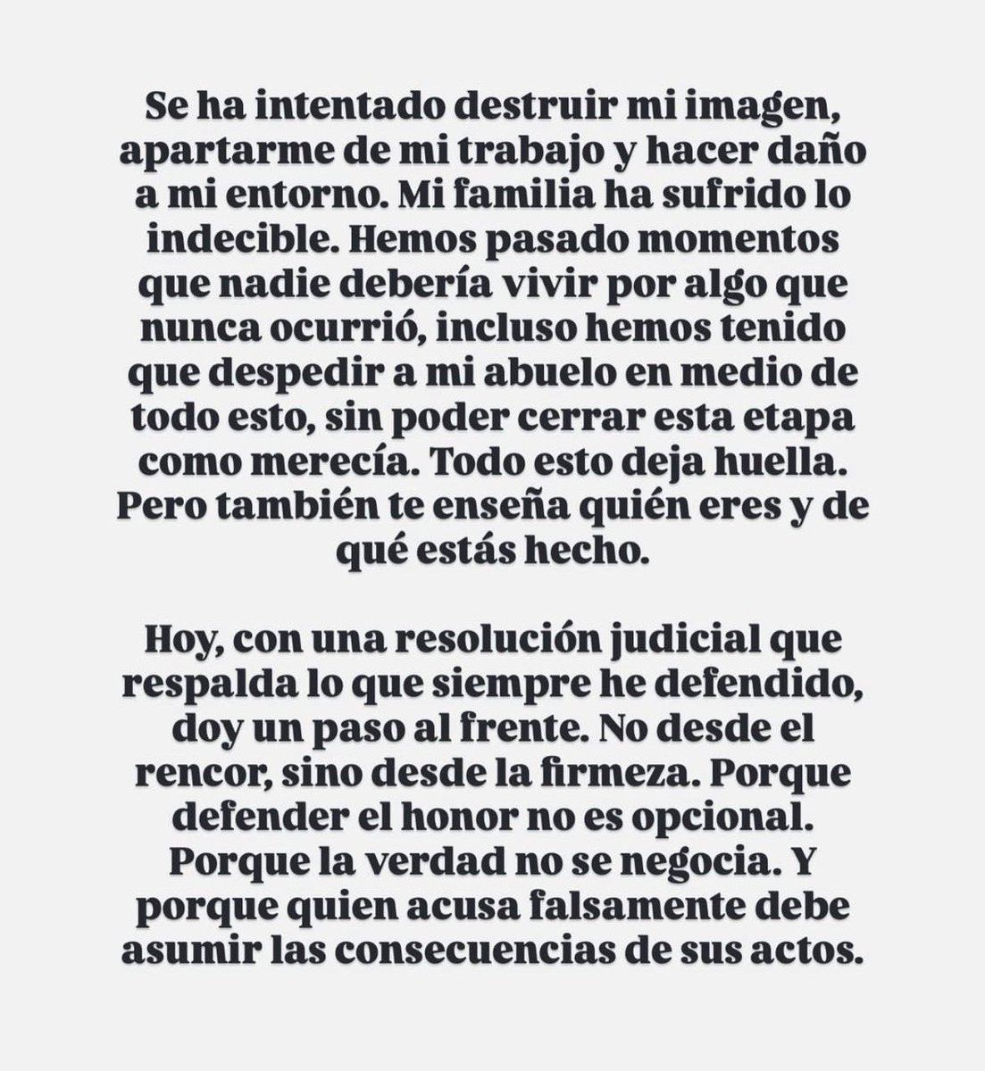 Alba Medina tweet media