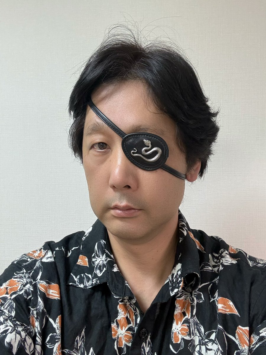 メルカリで買っちゃった💕『龍が如く』で一番人気キャラの真島吾郎の