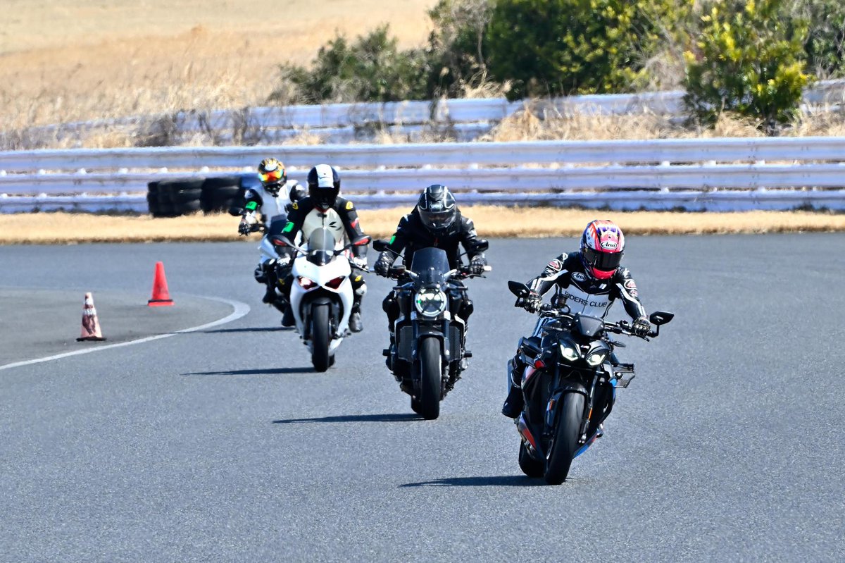 【公式】RIDERS CLUB tweet media