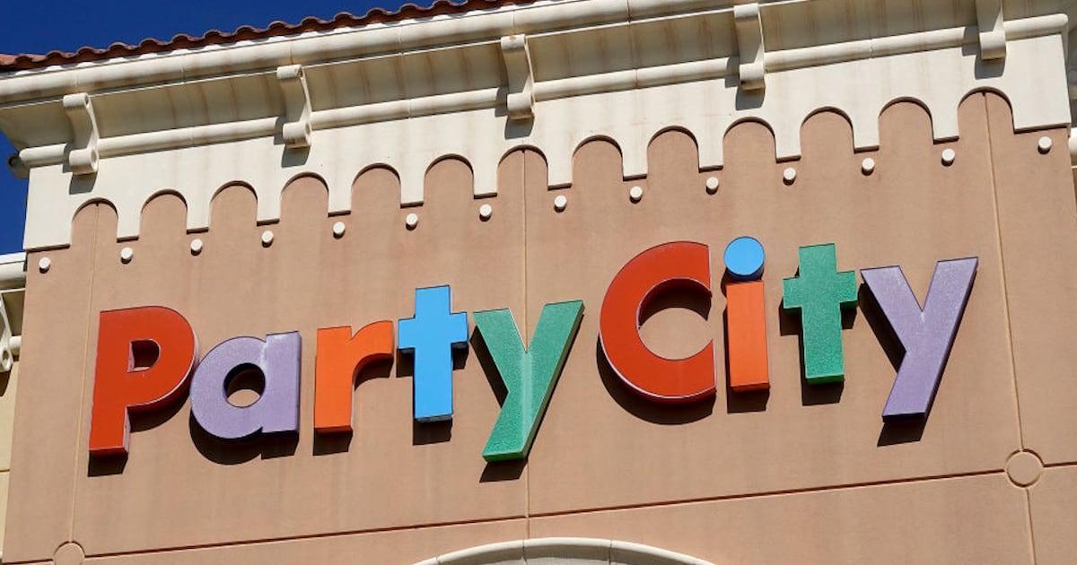 Party City makes comeback, will open at 700 Staples in-store locations wsbtv.com/news/trending/…