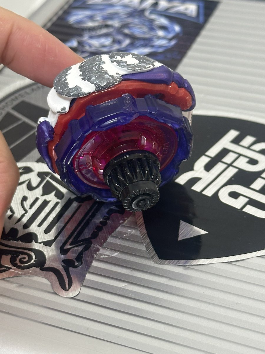 ベイブレードニキ tweet media