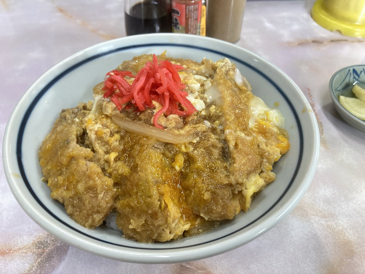 連続8度 tweet media