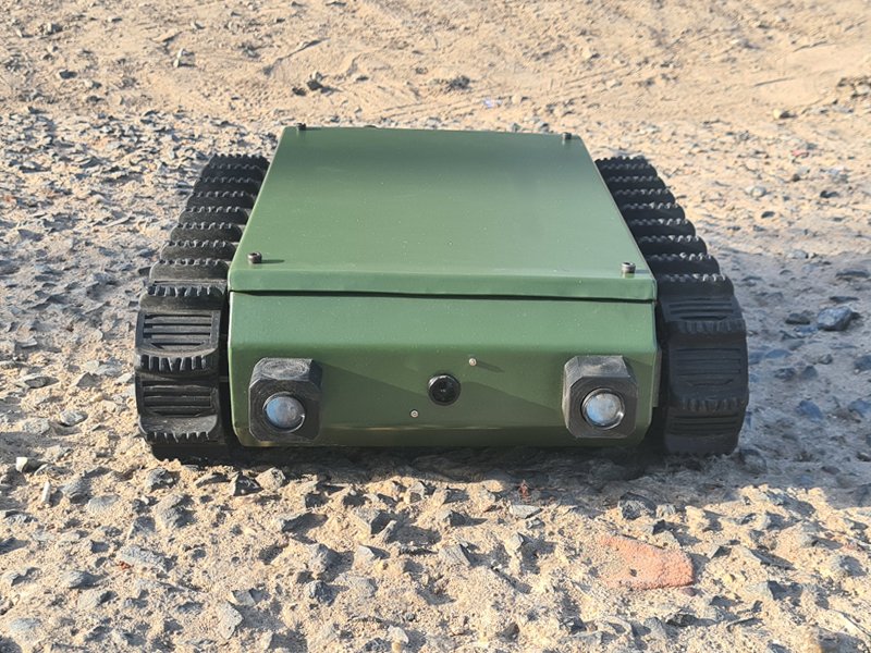 AnilKum_Singh7's tweet photo. Ahmedabad-based #Gridbots unveils #HummingBird 🛠️🇮🇳
An indigenous throwable tactical robot designed for CQB—enhancing safety and precision in close combat ops. https://t.co/I8dDOcOfpi