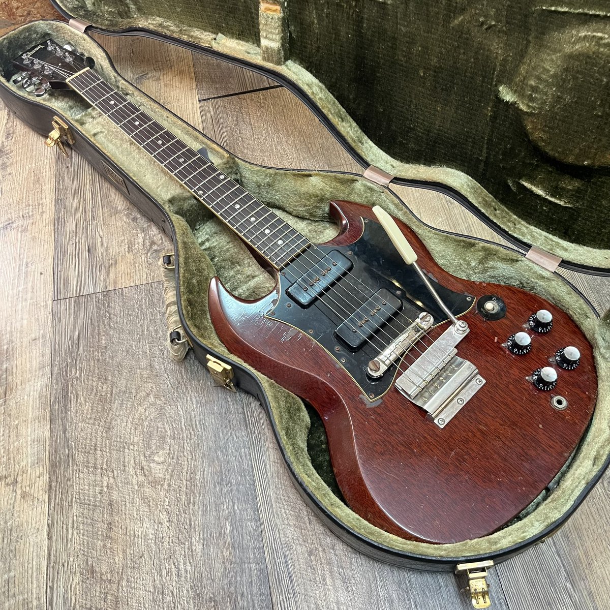 1972年製Gibson SG Specialが入荷！ 70年代初期ということでまだまだ