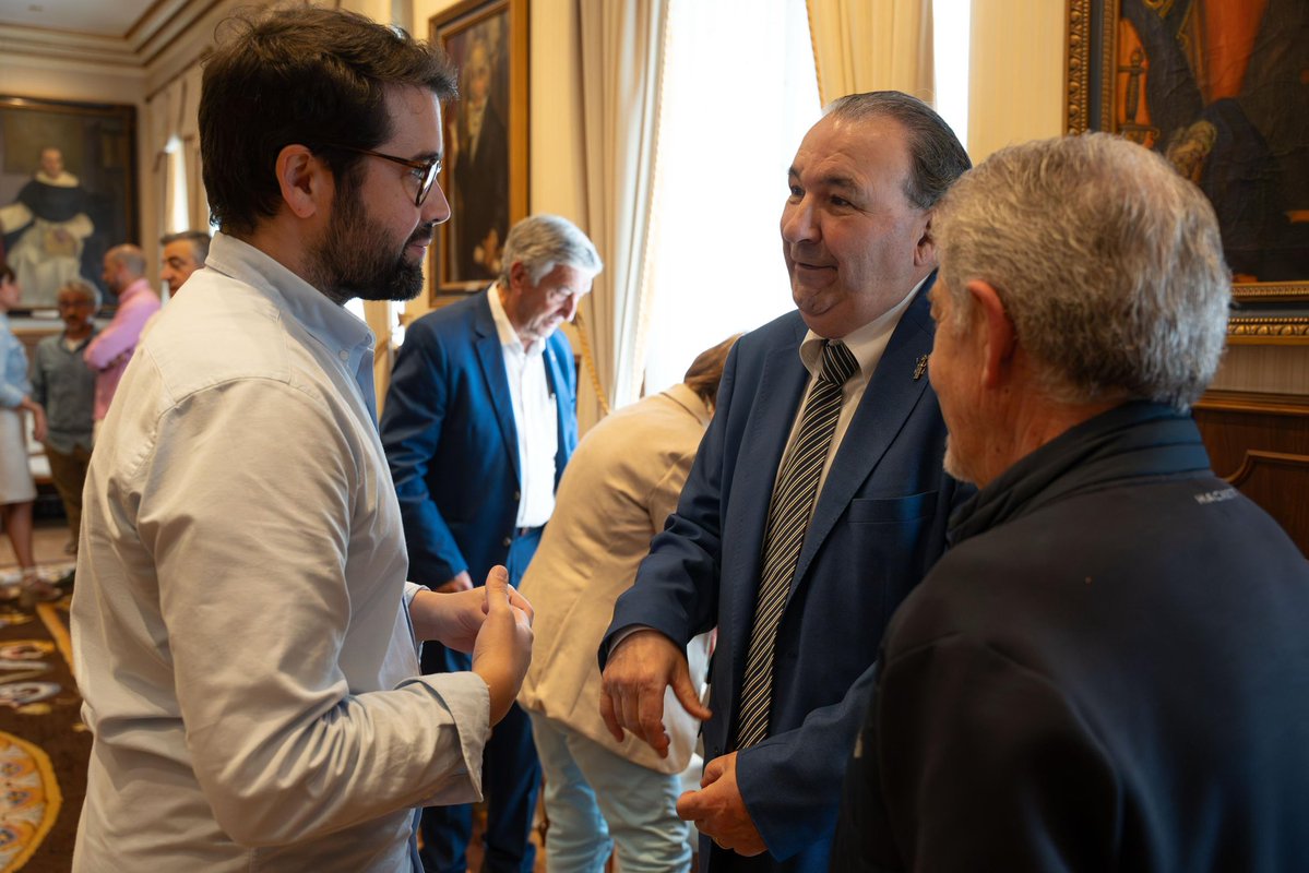 PP Vitoria-Gasteiz tweet media