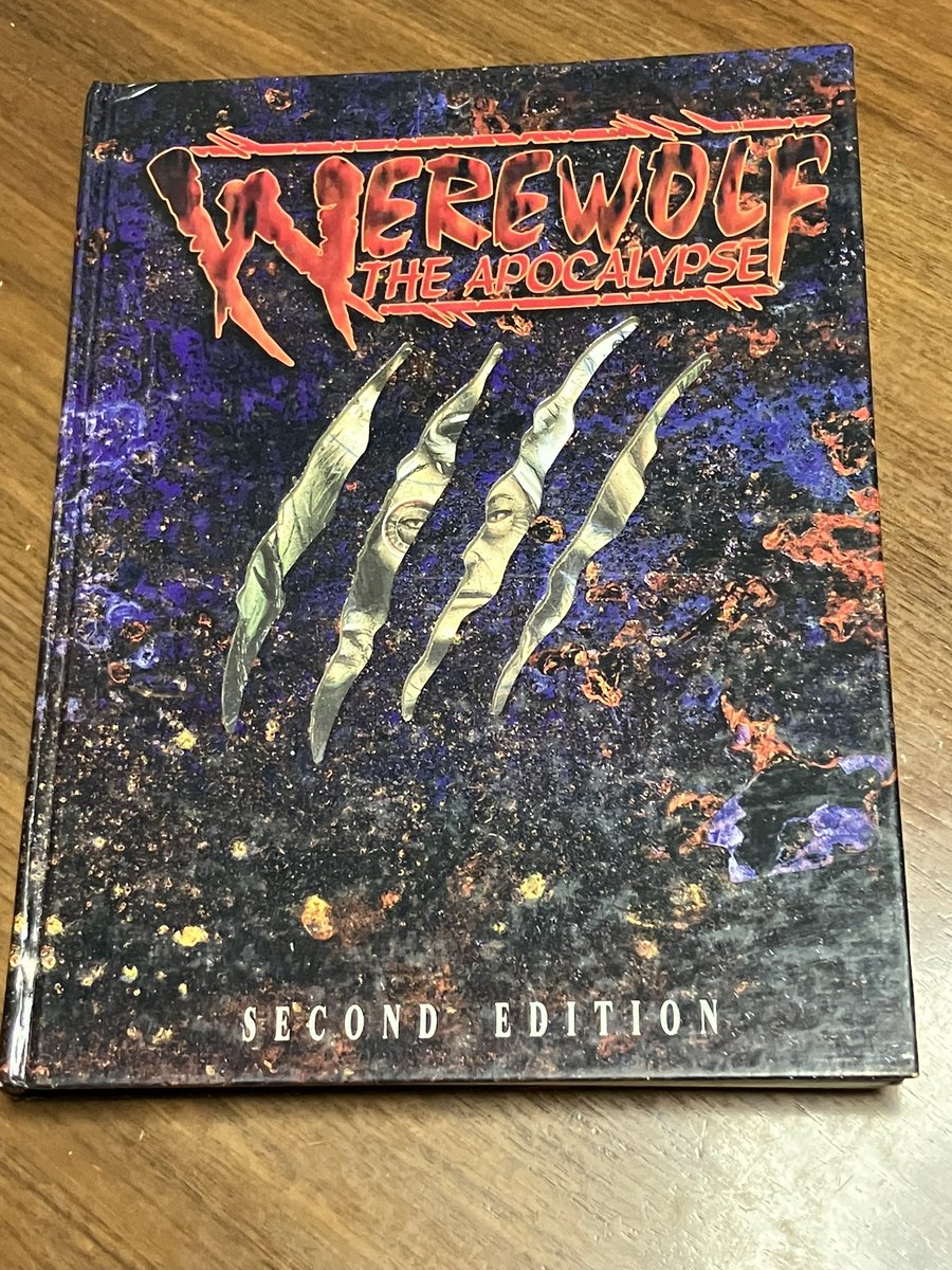 silver_strix's tweet image. ルールブックに穴を開けたら、このカッコ良さ🐺🌳🪞

#ワーウルフ #ガルー #WoD