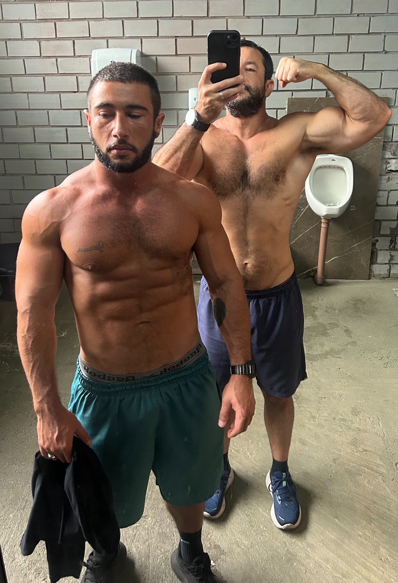 Romeo and Kevin tweet media