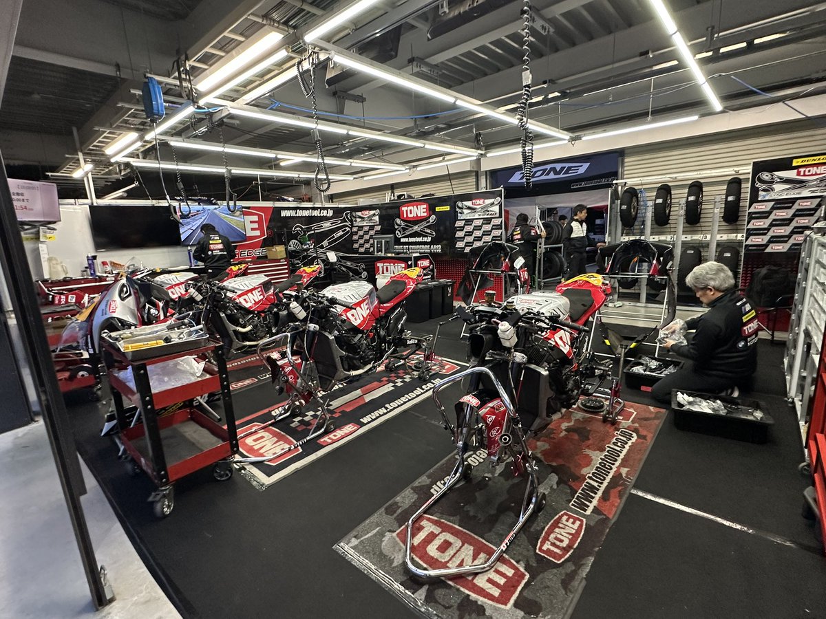 星野 知也 tweet media