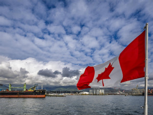 AJOT's tweet image. Port of Vancouver hits record cargo volumes 🚢
Asia trade dominance + limited Middle East disruption = resilience

Bulk exports surging. Container demand steady.

👉 Read article here: ajot.com/premium/ajot-a…

#SupplyChain #GlobalTrade #Ports #Logistics