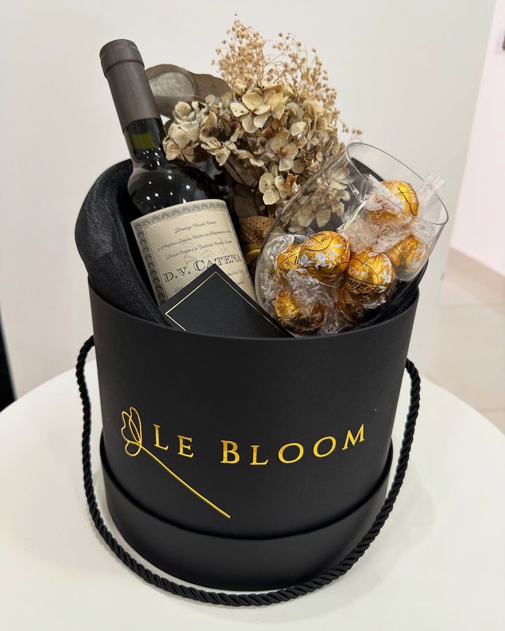 ️️
A gift has been sent by Gio Liquor Store 📦

From   : <a href="/gio_logy/">𝐆𝐈𝐎𝐕𝐀𝐍 𝐄𝐋𝐃𝐑𝐈𝐂 𝐖𝐈𝐋𝐒𝐎𝐍</a>
To        : <a href="/hazxlnude/">Rylan M.</a> <a href="/heynakaa/">Jenaka Ardhia Savin</a>

Notes :
Enjoy, guys, hope you like it.

️️