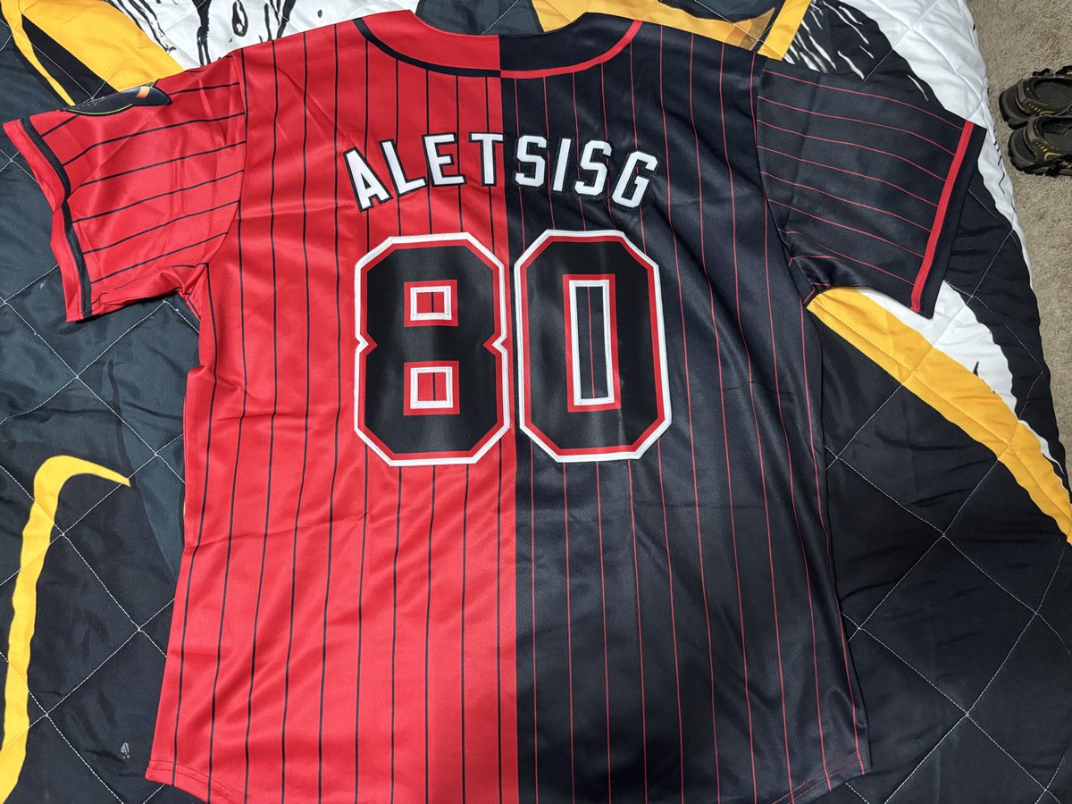 The Infamous Jat Shadow tweet media