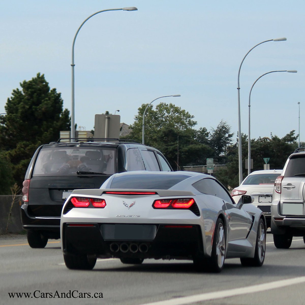carsandcars_ca's tweet image. Chevrolet Corvette

 #Chevrolet #Chevy 
 chevrolet.carsblitz.com