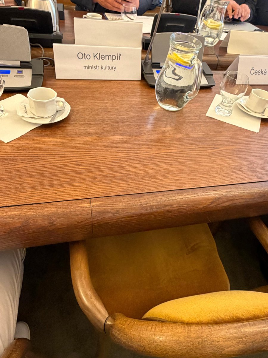 Tipněte si, kdo nepřišel na jednání s opozicí ke změně financování veřejnoprávních médií… Neskutečná argonace a nekompetence, kterou předvádí ministr Klempíř, nebere konců.