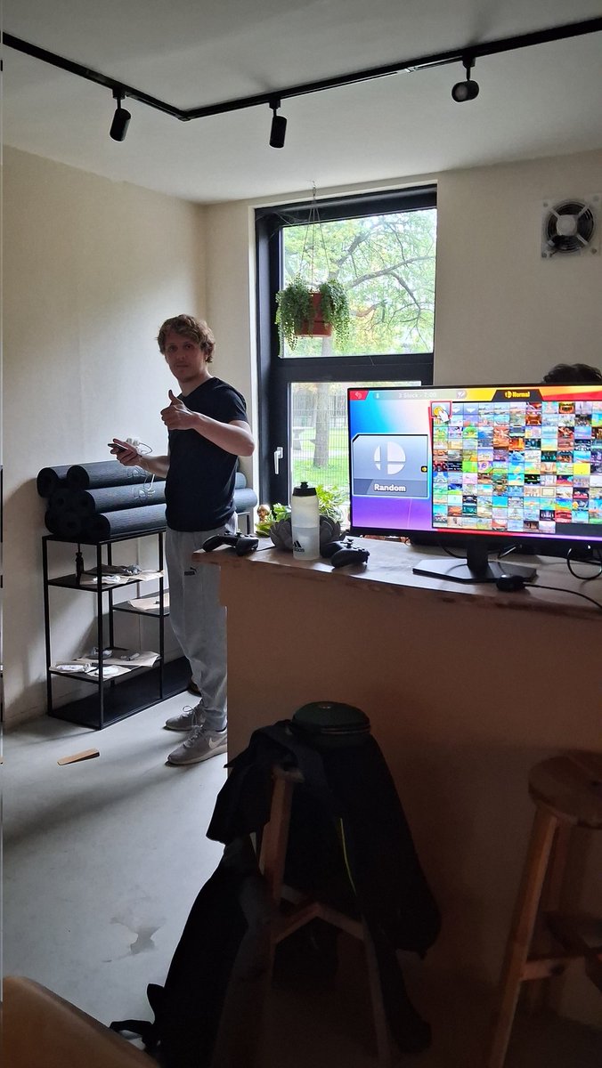 BigPichuFan's tweet photo. Free local in Rotterdam???

Wednesday 

Link below https://t.co/U2foXoJbgC