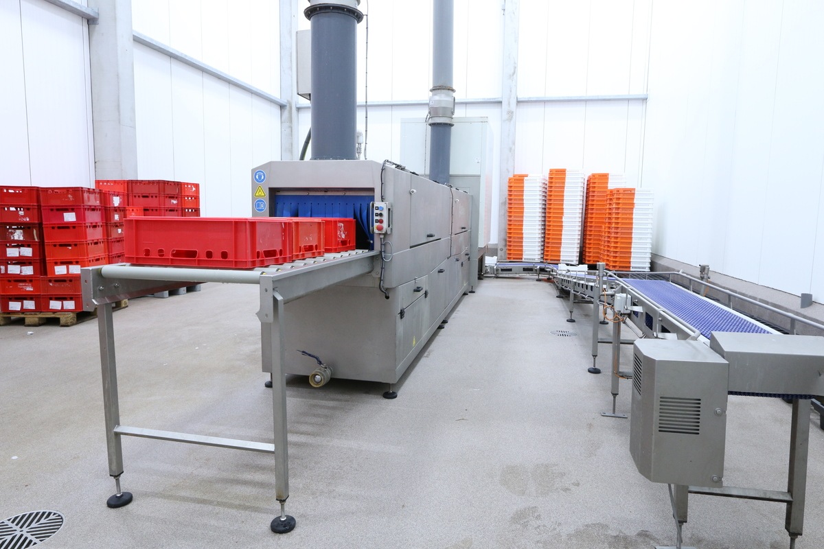 ElpressNL's tweet image. A standard crate washer is rarely the best solution. Many systems work, but aren’t tailored. Missing gains in hygiene, capacity &amp;amp; efficiency.

Extra options make the difference.

Learn more: eu1.hubs.ly/H0tFFVM0

#FoodSafety #Hygiene #CrateWashing #CrateWasherOptions