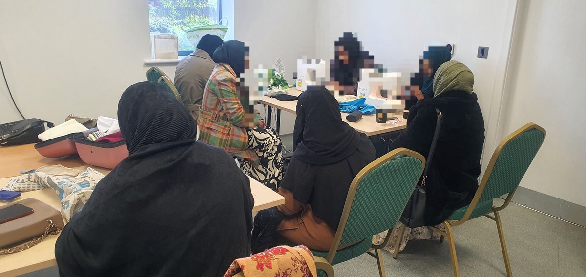 SBInterCentre's tweet image. A wonderful day of stitching, learning, and smiling, today’s class was amazing! 🧵✨
Join us every Thursday from 10:30am to 12:30pm
#SewingClass #CreativeCommunity #LearningTogether #SewingLife #HandmadeWithLove