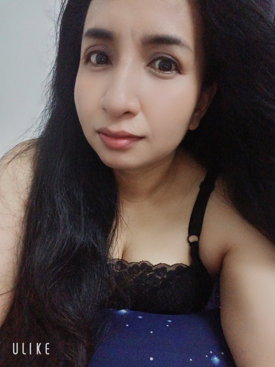 น้ำฝน tweet media