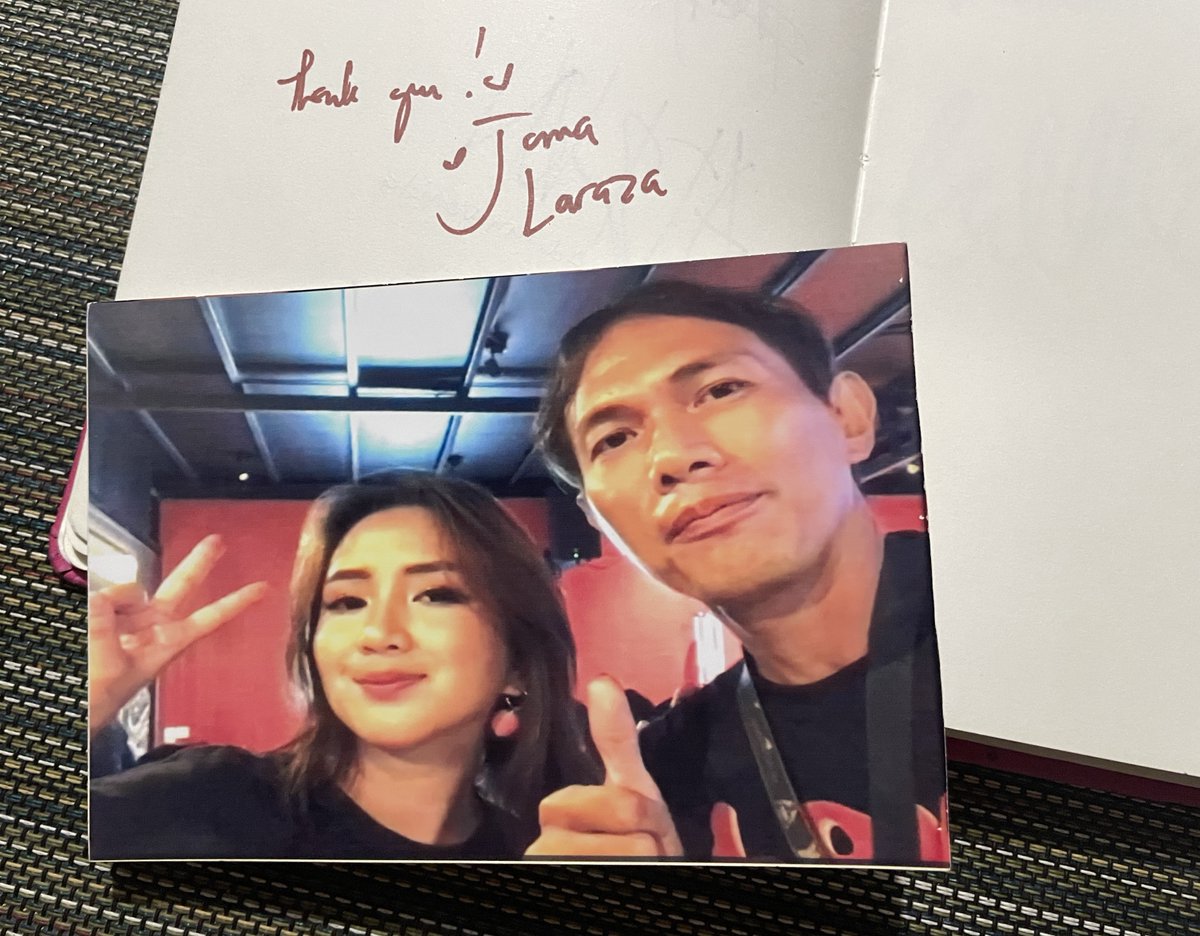 KREPTCROW's tweet image. Buddy Zabala, Raimund Marasigan, Jane Laraza #idols 
My Collection and Autograph Sign 
#eraserheadsband #larazaband @HEBConcert  @larazamusicph  @janalaraza