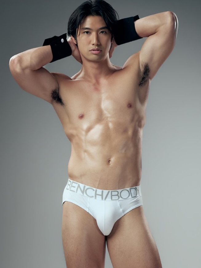 ℍ𝔼𝕃𝕃𝕀 tweet media