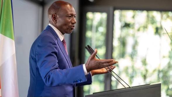 President Ruto cites Dangote refinery as blueprint for African self-reliance

mjengohub.co.ke/articles/news/…