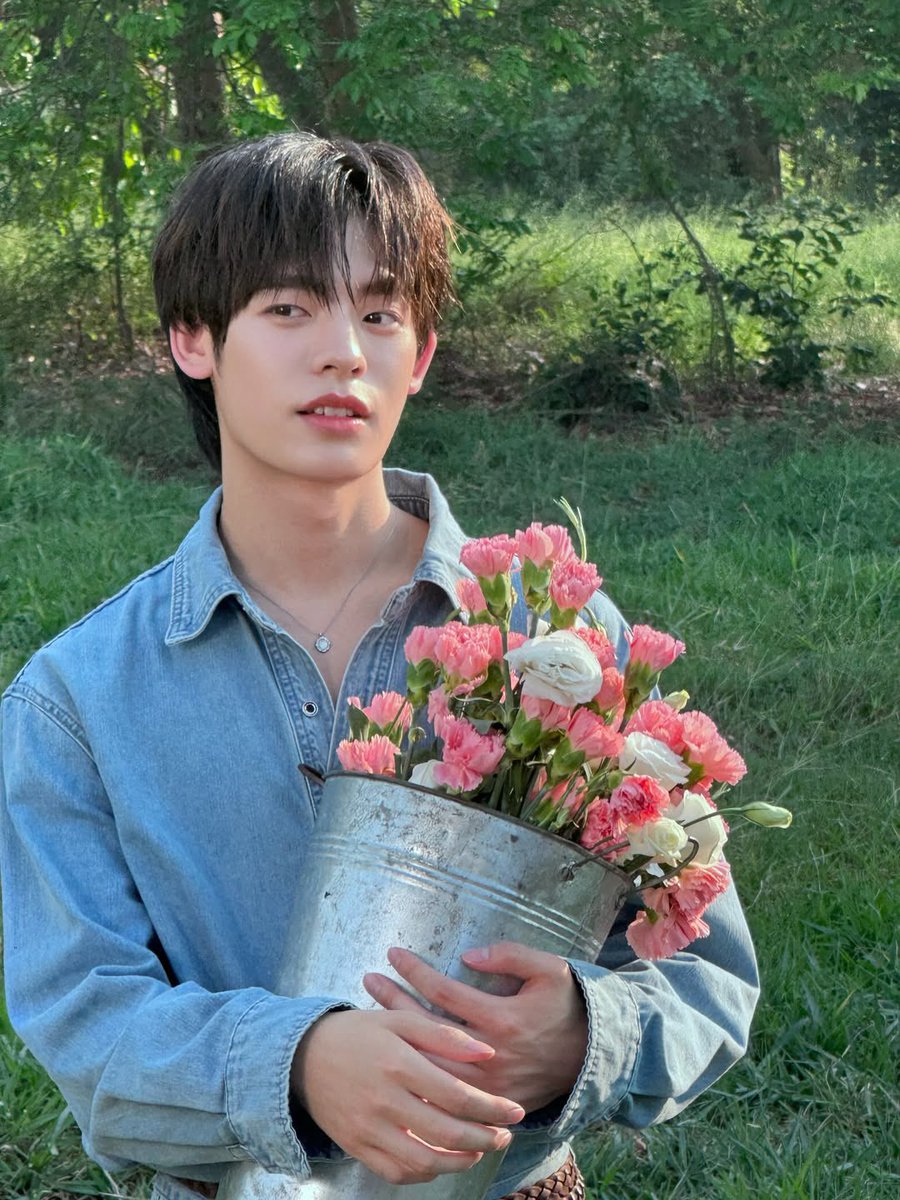 - morninq 🐶ྀི tweet media