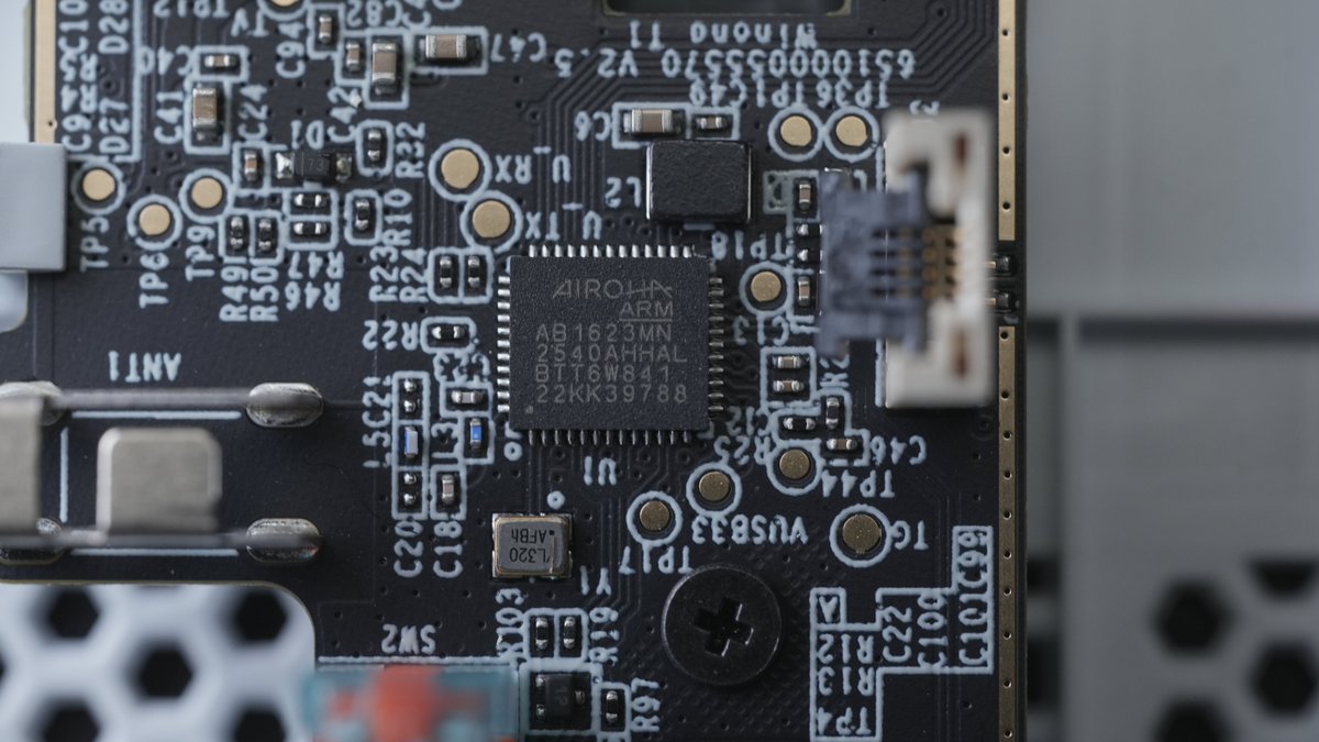 mionigg's tweet photo. Razer Viper V4 Proをレビューしました
パーツ構成が刷新され、さらに新技術も
しれっとすごいことをやってます
https://t.co/UFug9LPkOo https://t.co/YNz2a8nZhm