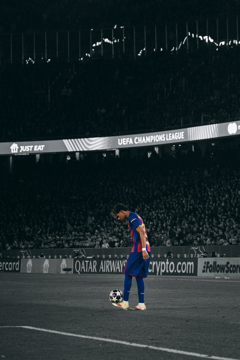 Você fez uma temporada gigante pelo Barcelona, Lamine.

Sem dúvidas, foi o nosso melhor jogador, mesmo em meio às adversidades.

Missão cumprida garoto! Agora é foco total na recuperação pra Copa!