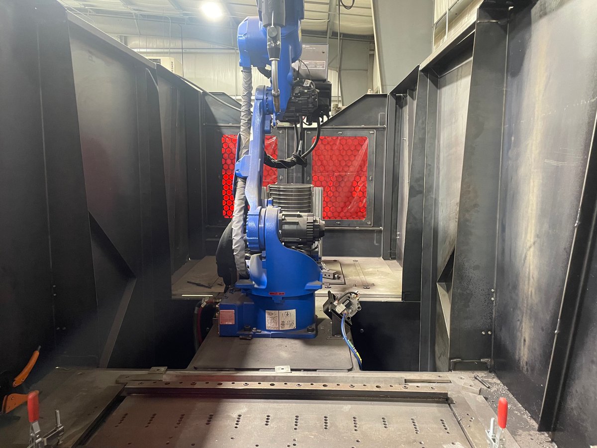 ALINSenterprise's tweet image. For Industrial automation, work with us at AL-INS Enterprises LLC. Our team is experienced to work alongside you through installations and programming! For more, call (920) 238-5460 or visit al-ins.com #MadeInTheUSA #industrialautomation #roboticwelding