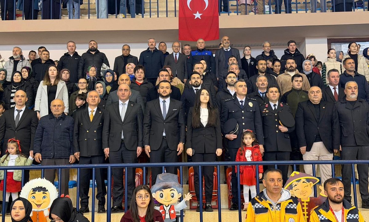 Aybasti_Ordu's tweet photo. 23 Nisan Ulusal Egemenlik ve Çocuk Bayramı ilçemizde coşkuyla kutlandı.

Nice 23 Nisanlara..🇹🇷 https://t.co/ltR0ZjpKgW