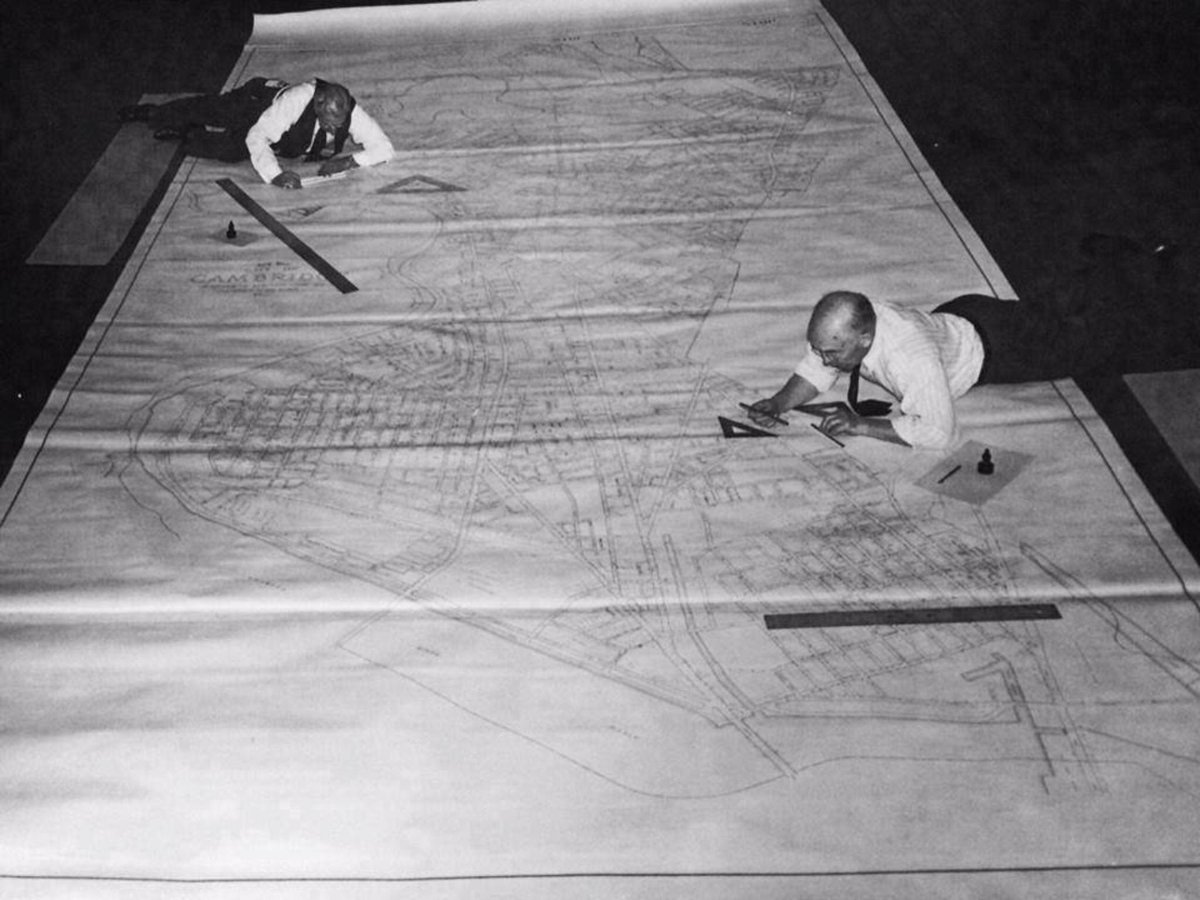 archistar1's tweet image. Disegno a penna e inchiostro di una mappa del sistema elettrico di Cambridge, Massachusetts, USA, 1950.
#greatwork