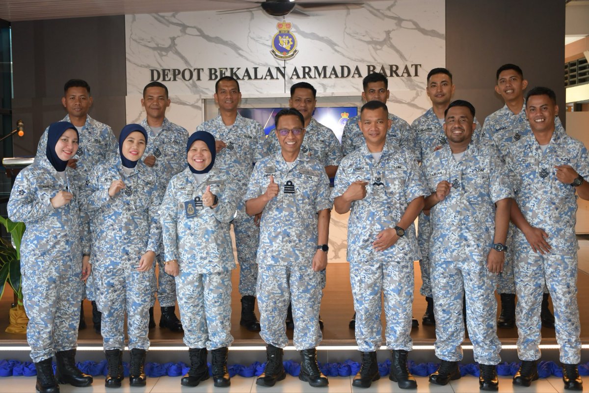 Depot Bekalan Armada Barat tweet media
