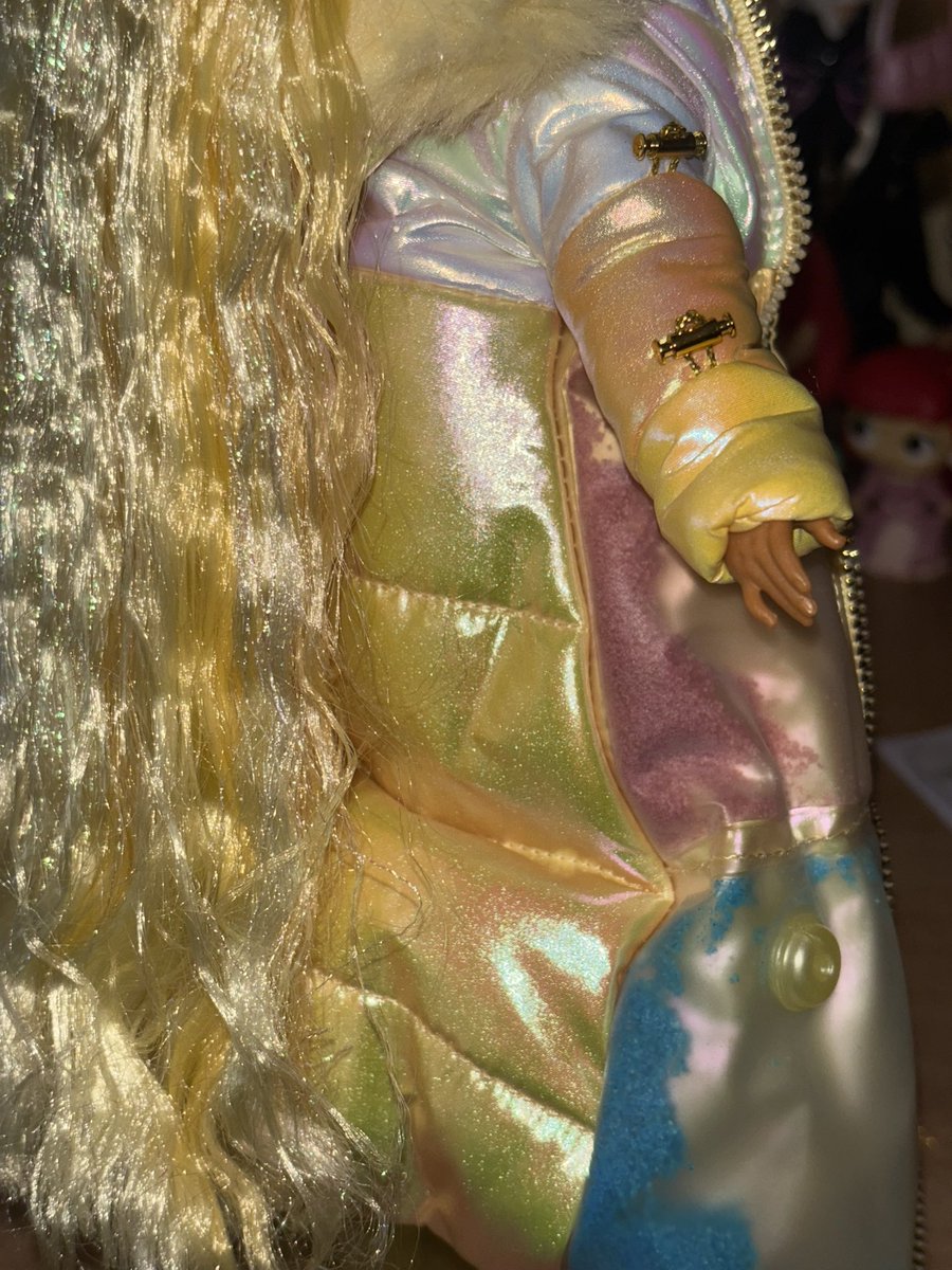 winxclubpretty's tweet image. My Rainbow High Winter Wonderland Sunny Madison Doll Part 15
#RainbowHigh #WinterWonderland #RainbowHighWinterWonderland #SunnyMadison #RainbowHighPretty