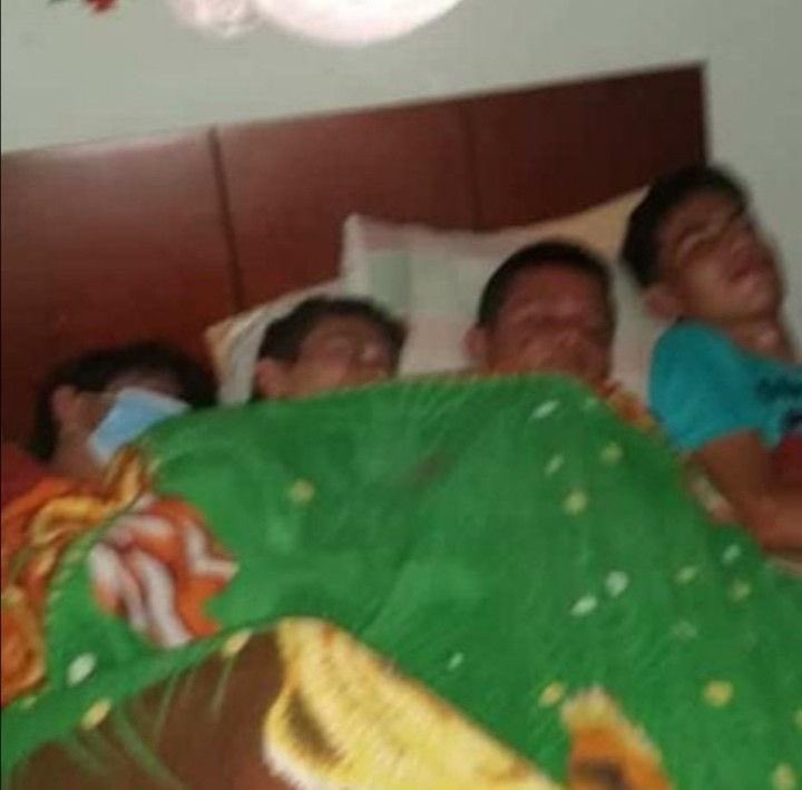 vee⁷ 🎸 tweet media