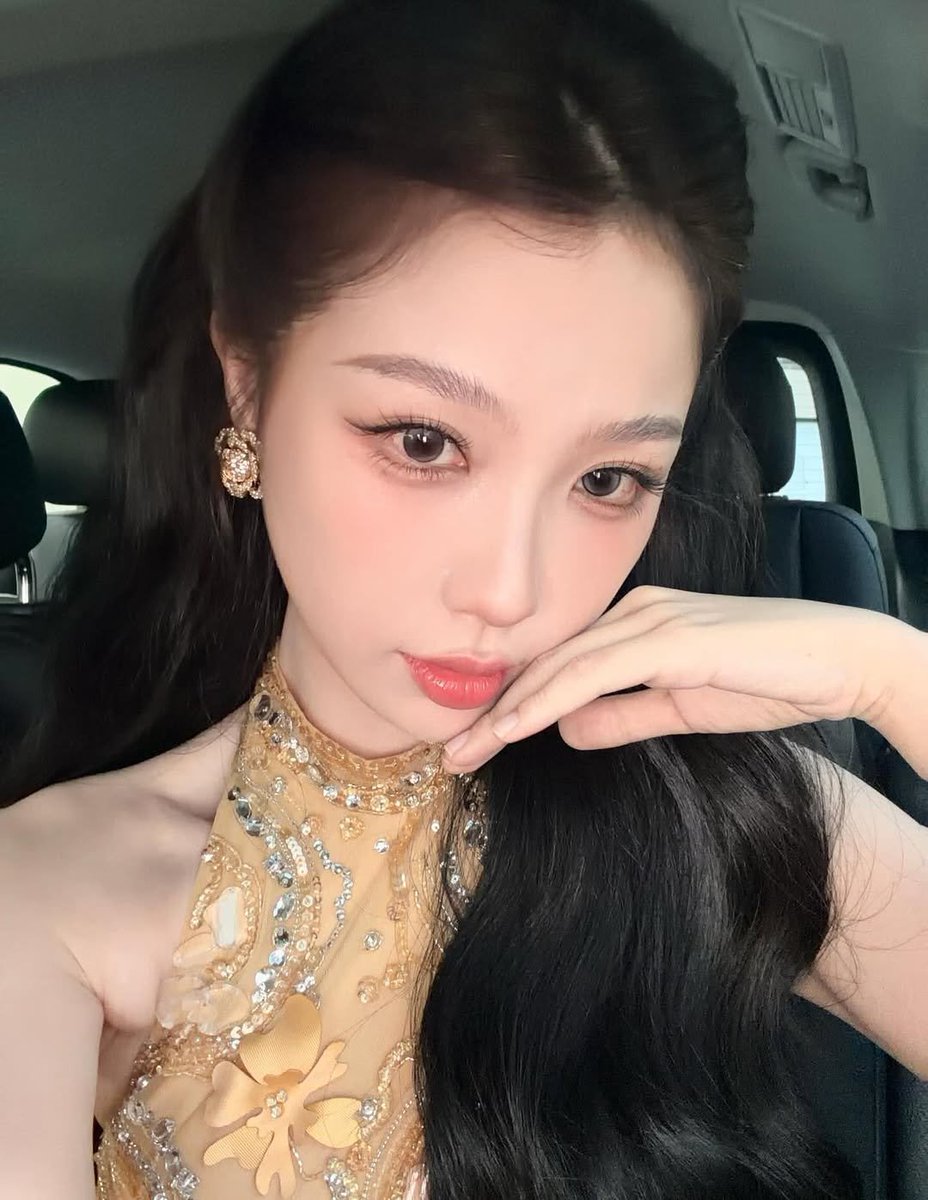 미녀의 셀카 너무 조아//
