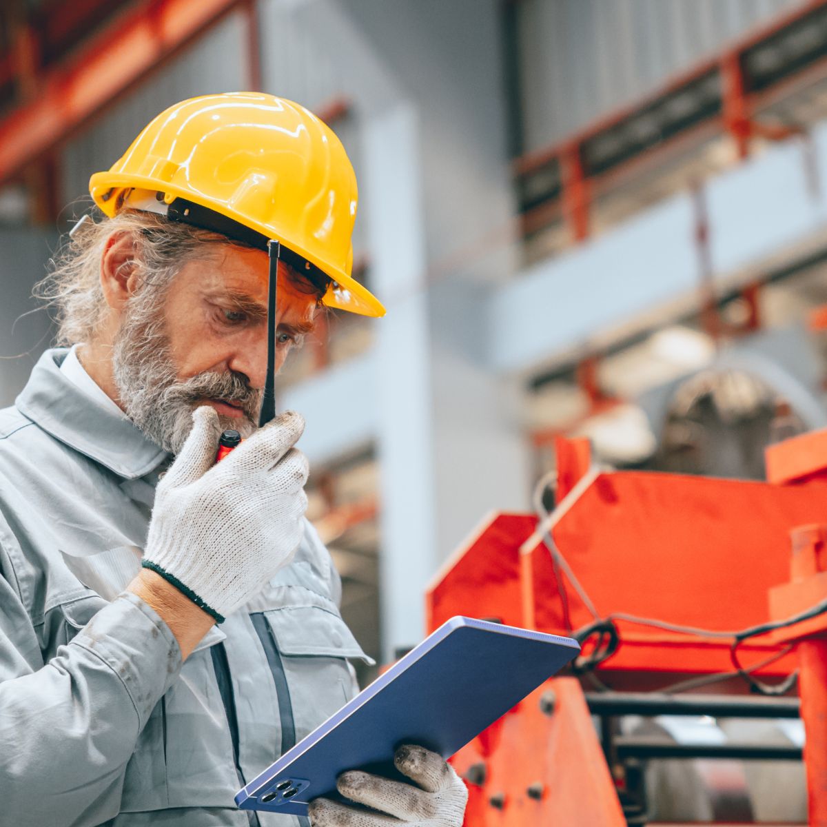 ACE_SEU's tweet image. 📉 Reactive management

📊 Delayed insight

➡ Controlled execution with MES.

#SmartFactory