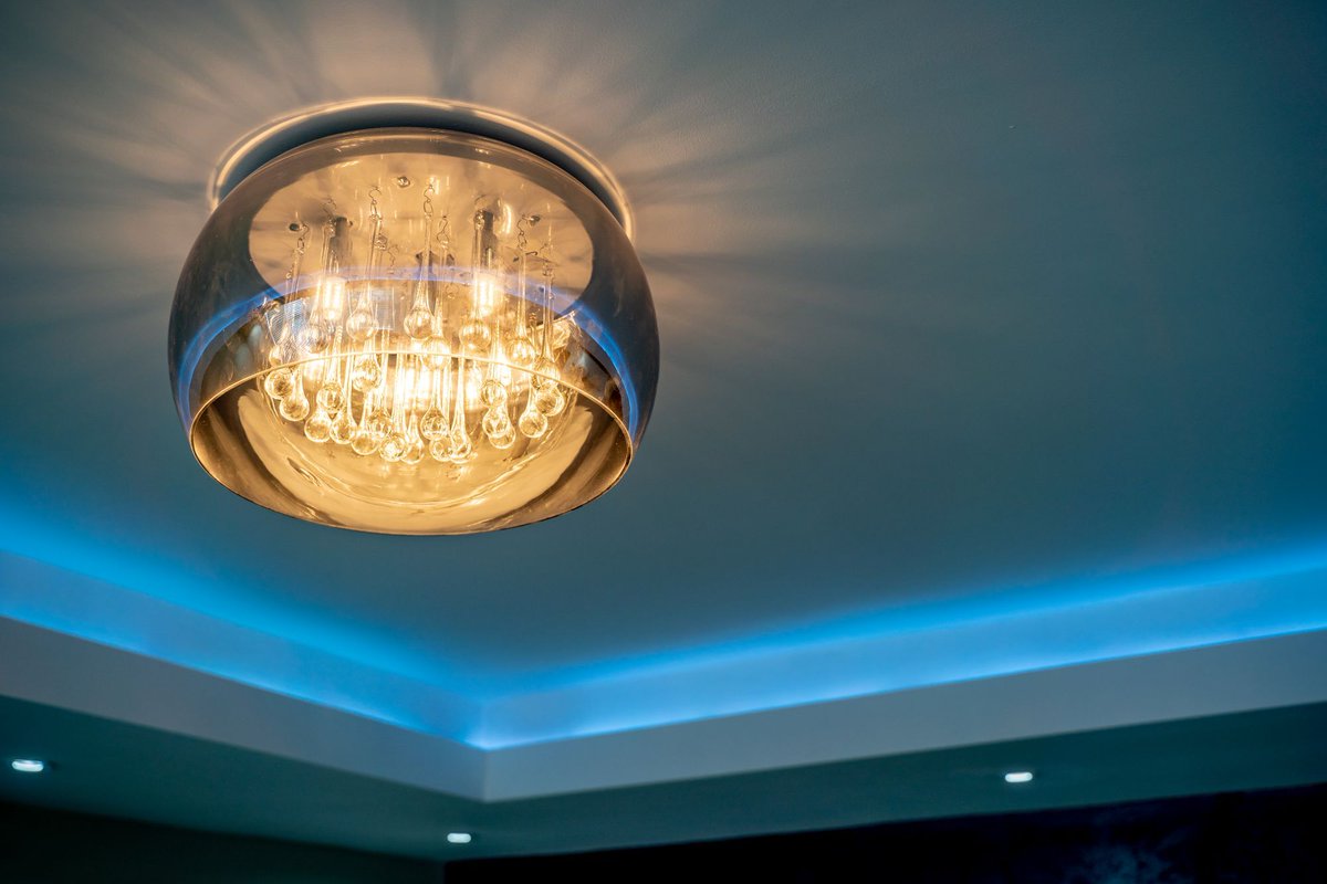 ayssystem's tweet image. ✨ Transform your home with smart ceiling lighting!

Designer feature lights, ambient LED cove lighting &amp;amp; sleek downlights — all controlled from your phone 📱

Upgrade your space. Elevate your mood. Add real value.

📍 Harrow &amp;amp; London

#SmartLighting #LEDLighting #HomeUpgrade